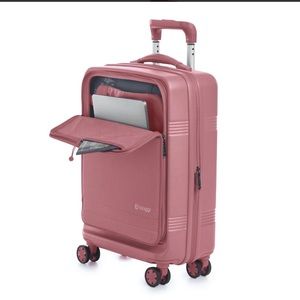 Biaggi Rolling Luggage and Packing Cubes